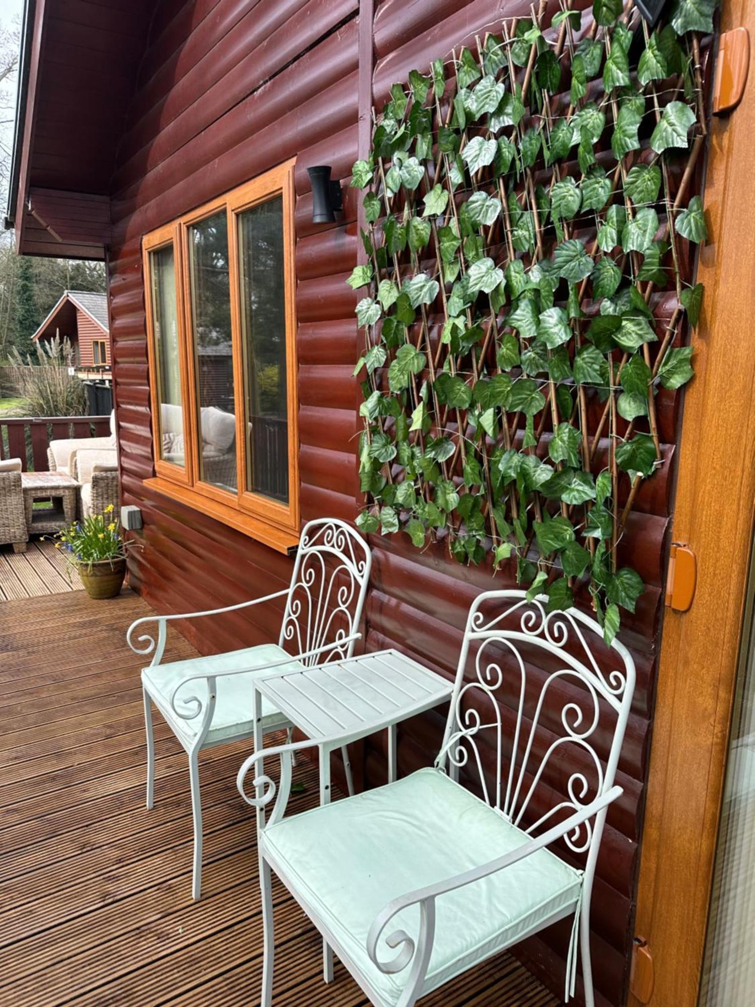 Max'S Woodland Lodge Бринлингтон Экстерьер фото