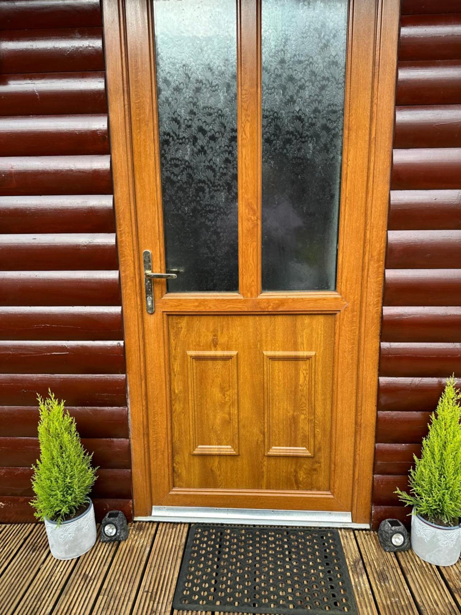 Max'S Woodland Lodge Бринлингтон Экстерьер фото